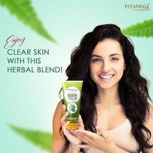 Patanjali Saundarya Neem Tulsi Face Wash 50g